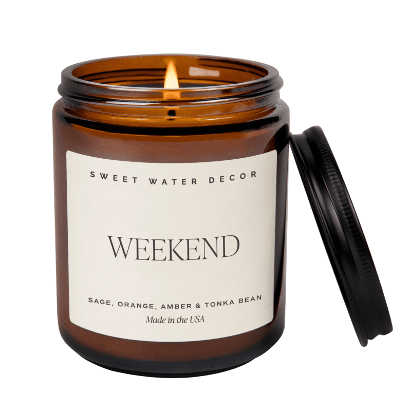 C120A WEEKEND 2023 AMBER CANDLE SWEET WATER DECOR WB 226090