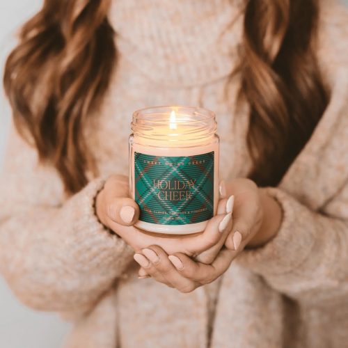 CJ121 HOLIDAY CHEER SOY WINTER CANDLE 882786