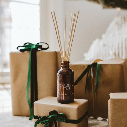 R151A CHRISTMAS TREE AMBER REED DIFFUSER HOLIDAY INFINITY HOMES SWEET WATER DECOR 1 3 389225